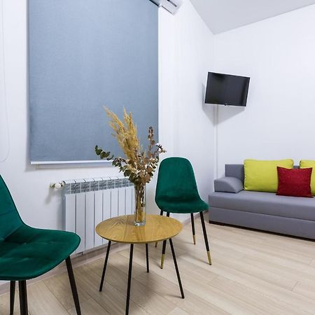 Vodna White Apartment Lviv Dış mekan fotoğraf