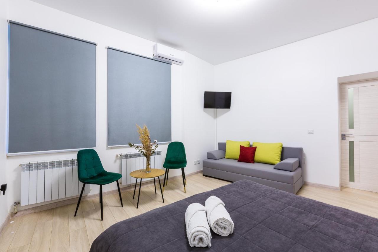 Vodna White Apartment Lviv Dış mekan fotoğraf