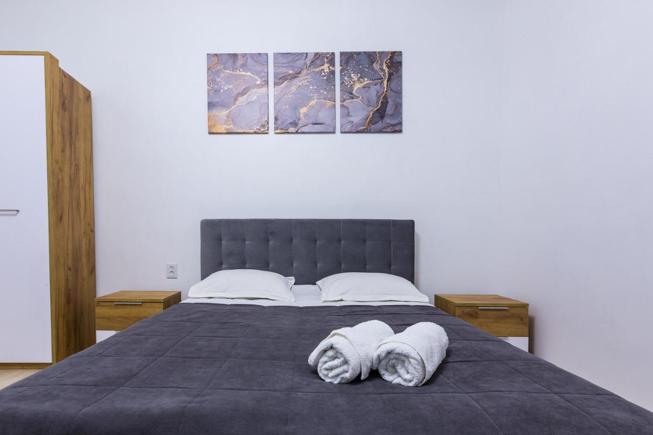Vodna White Apartment Lviv Dış mekan fotoğraf